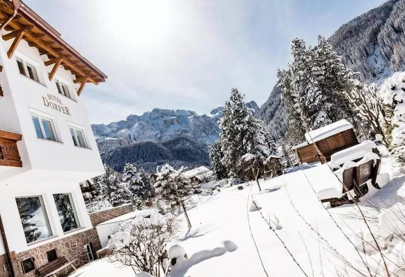 Hotelli Dorfer Alpine&charming