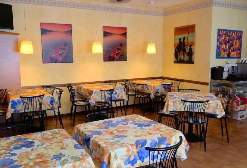 בית מלון כפרי Flora