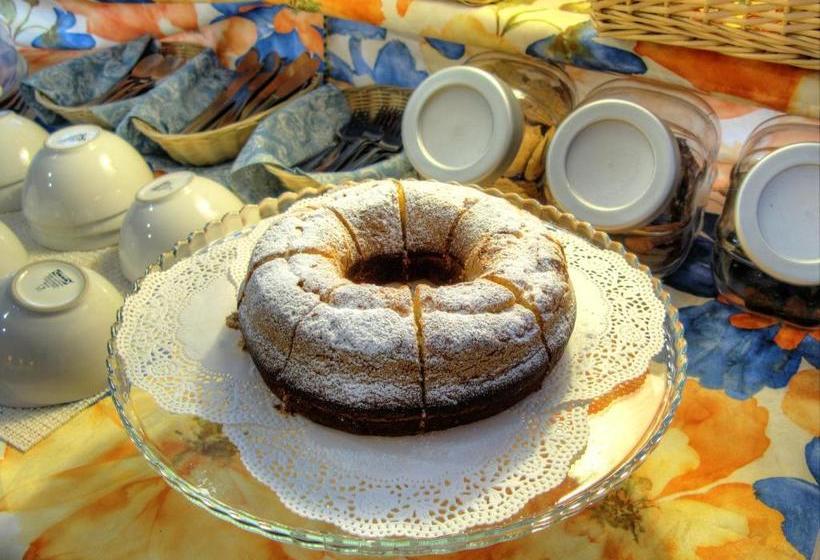 בית מלון כפרי Flora