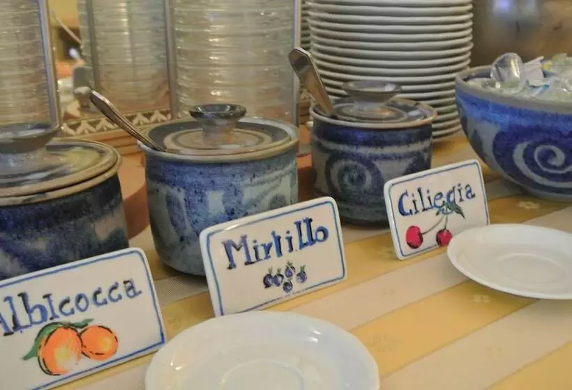 Hotelli Locanda Il Maestrale