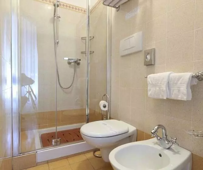 Hotelli Locanda Il Maestrale
