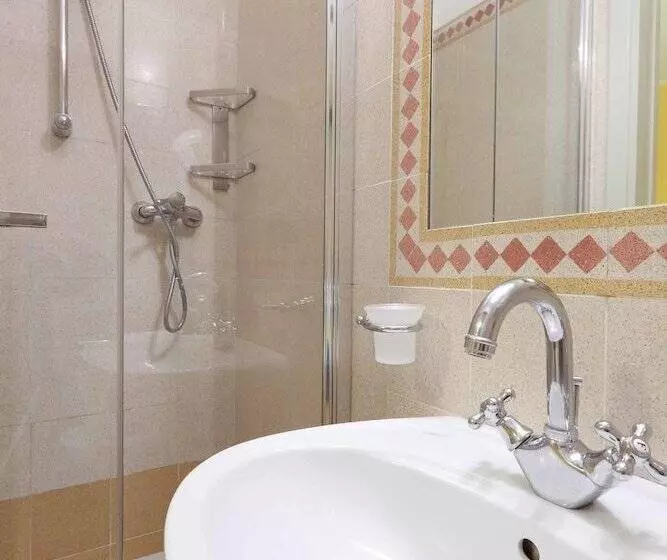 Hotelli Locanda Il Maestrale