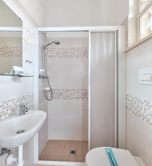 בית מלון כפרי Montebello Riccione