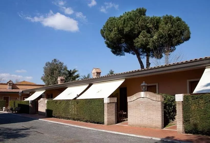 هتل Piccolo Borgo