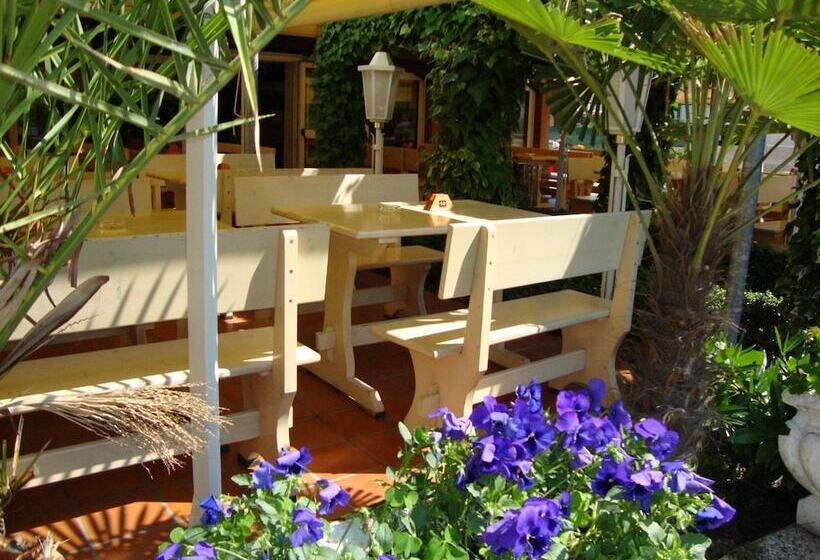 هتل Villa Ginevra