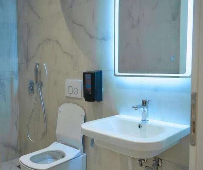 هاستل Kalpazo Inn Tirana