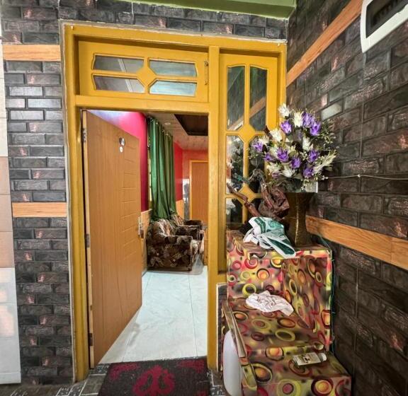 Отель Freya Luxuria