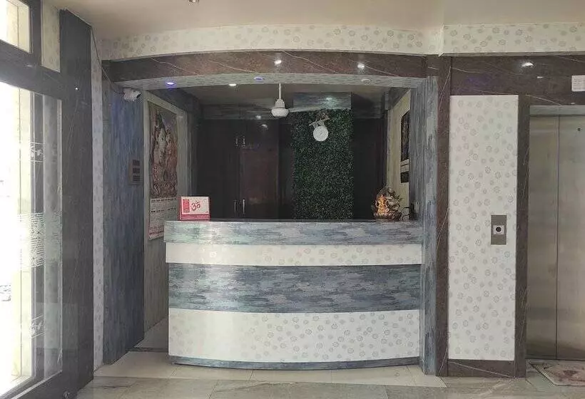 Hotelli Royal Palace