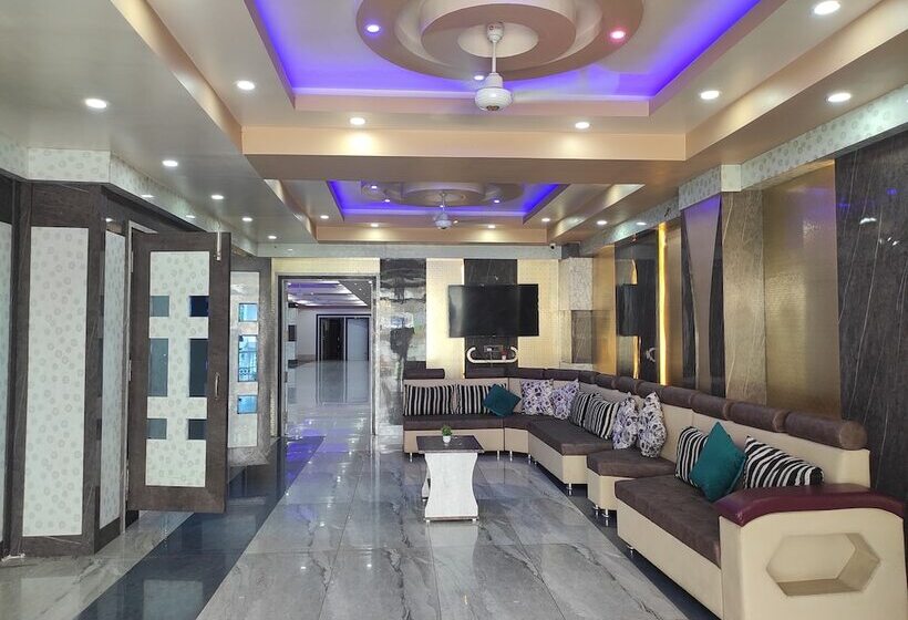 فندق Royal Palace