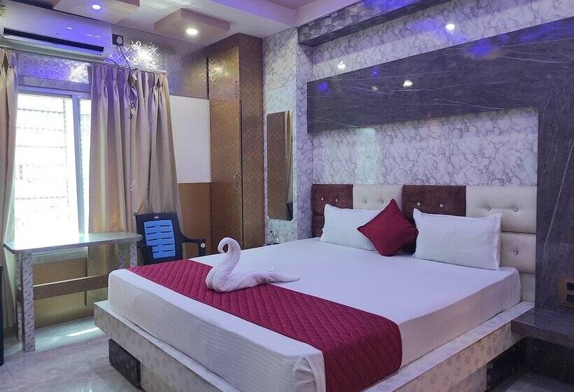 فندق Royal Palace