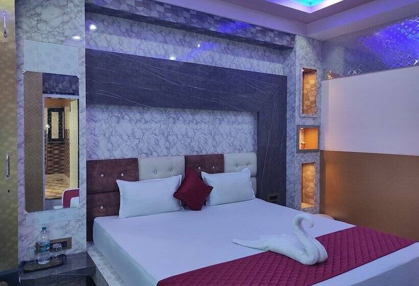 فندق Royal Palace