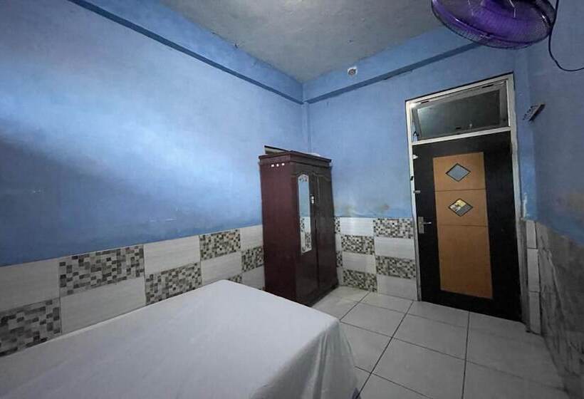 בית מלון כפרי Spot On 93754 Buduran Homestay Syariah