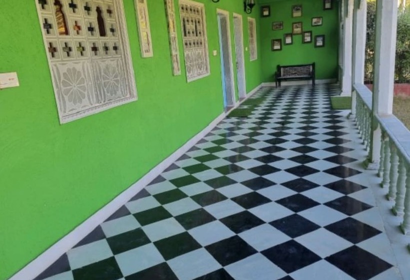 ホテル Yash Veer Resort