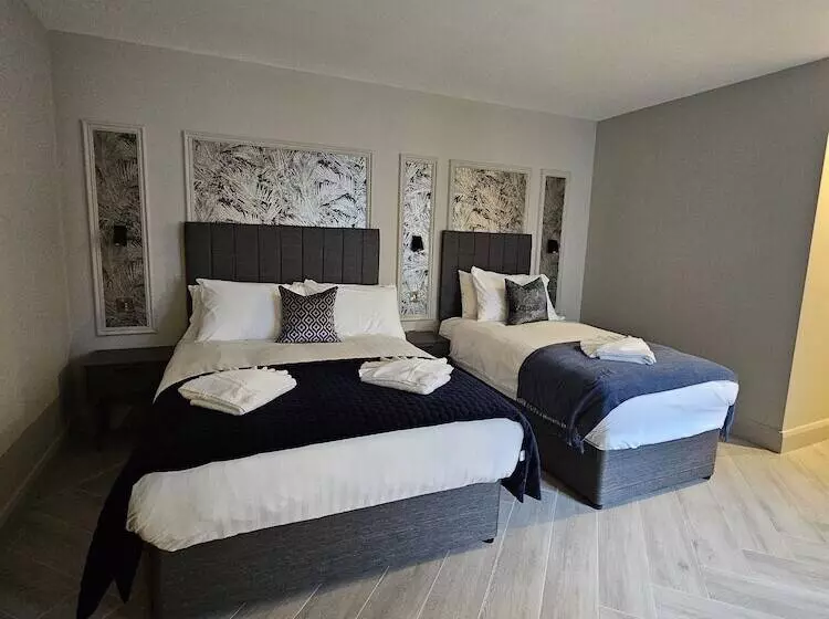 پانسیون The Abbeygate Townhouse