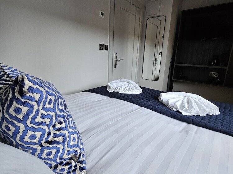 膳宿费 The Abbeygate Townhouse