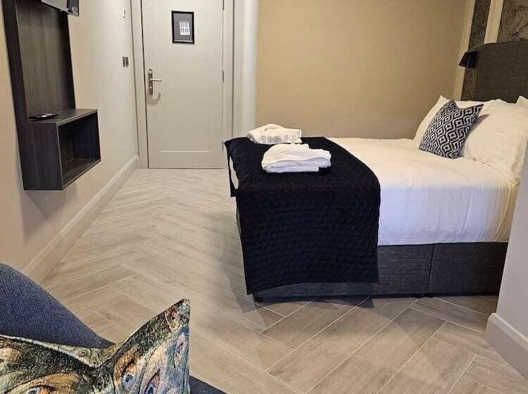 膳宿费 The Abbeygate Townhouse