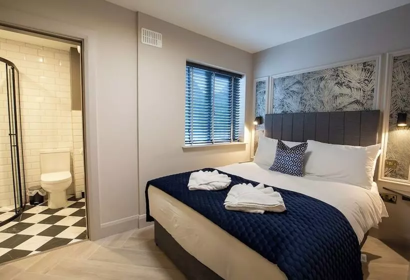 پانسیون The Abbeygate Townhouse