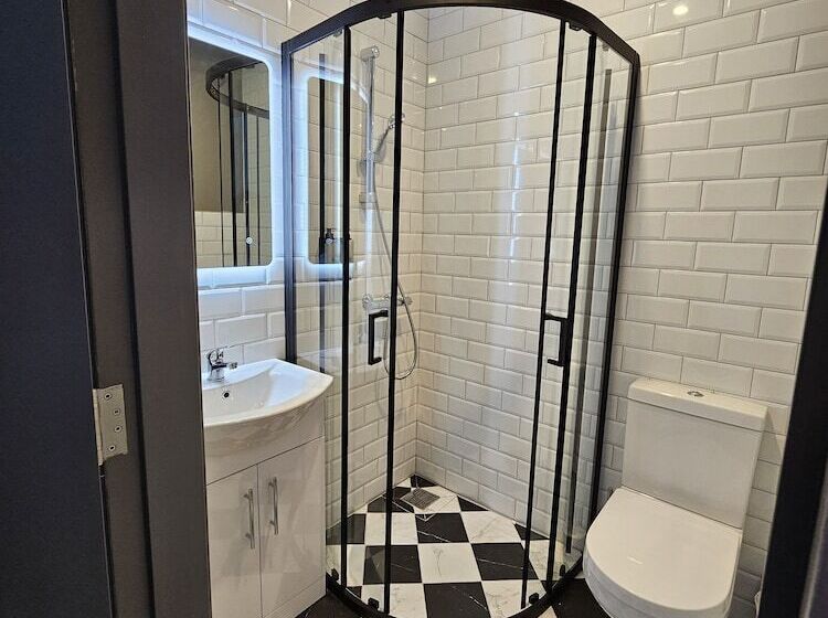 膳宿费 The Abbeygate Townhouse