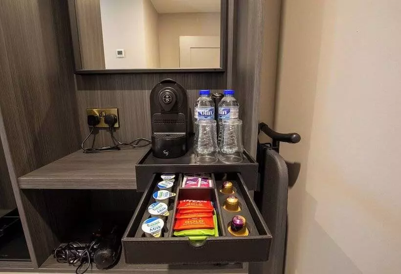 پانسیون The Abbeygate Townhouse