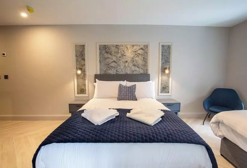 پانسیون The Abbeygate Townhouse