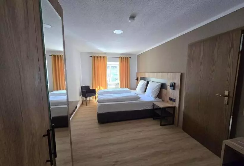 Retkeilymaja Landgasthof Kreuz Mit Gästehaus