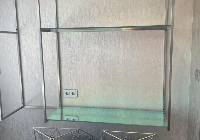 Diamond Capsule Hotel Amsterdam South