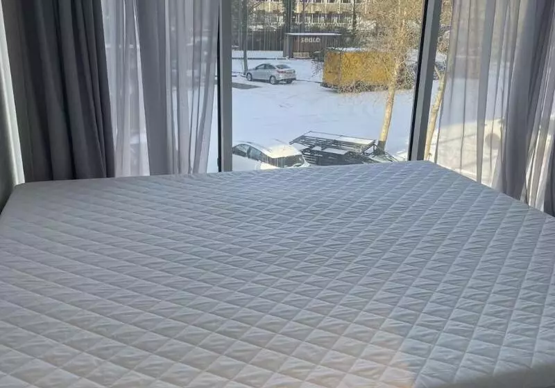 Diamond Capsule Hotel Amsterdam South