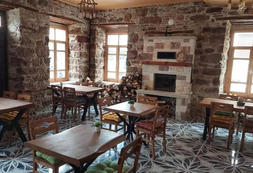 Hotelli çeşme Pürhayal Pansiyon