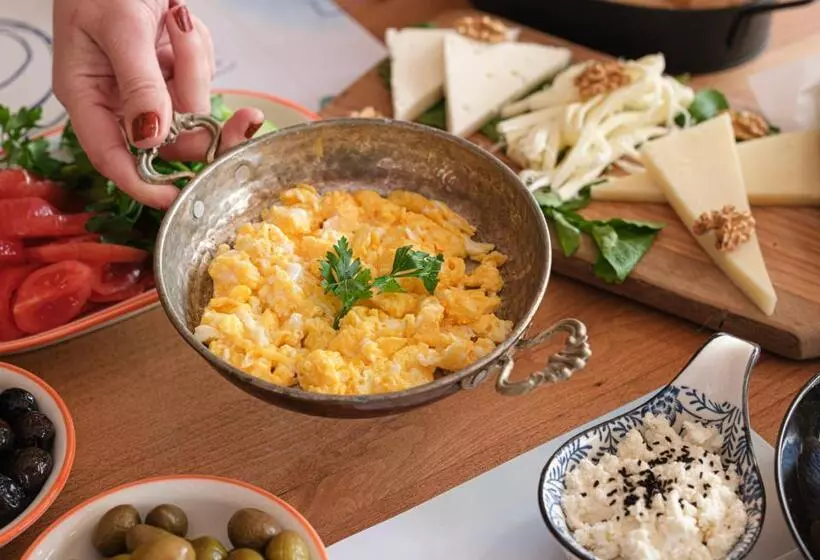 Hotelli çeşme Pürhayal Pansiyon