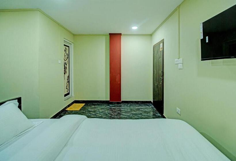 هتل Oyo Vati Guesthouse