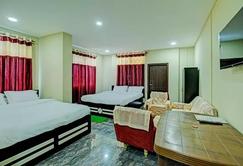 ホテル Oyo Vati Guesthouse