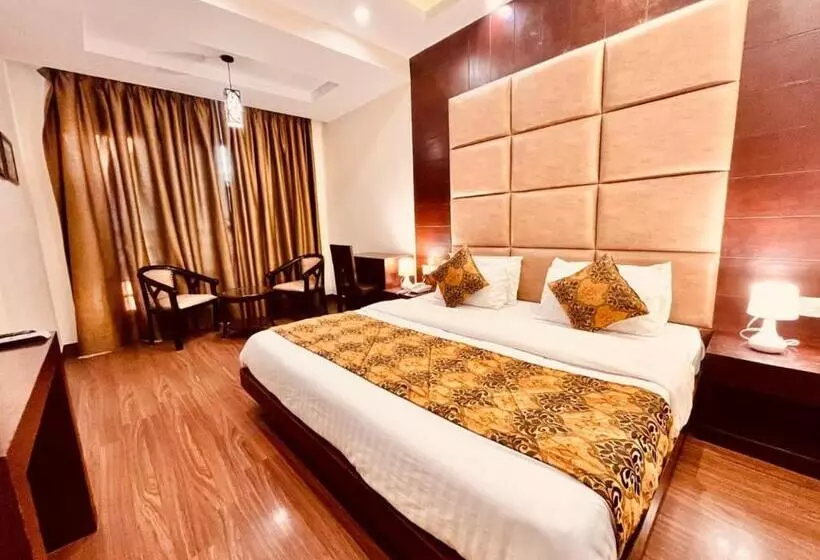 هتل The Beach View Resort
