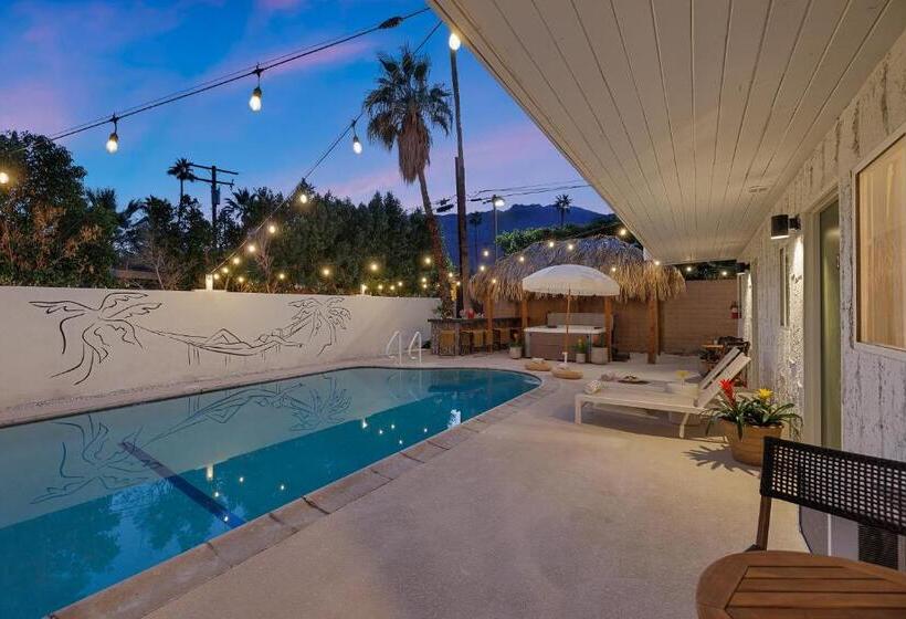 酒店 The Maya Suite