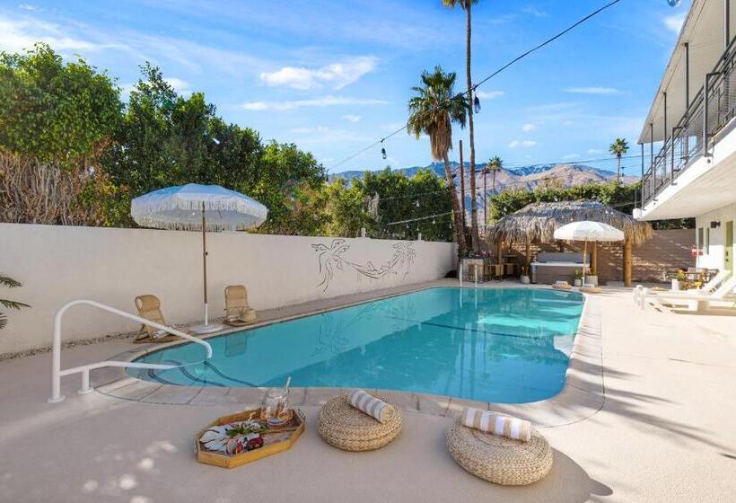 酒店 The Maya Suite