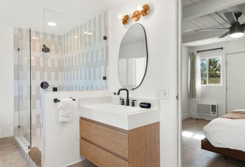 酒店 The Maya Suite