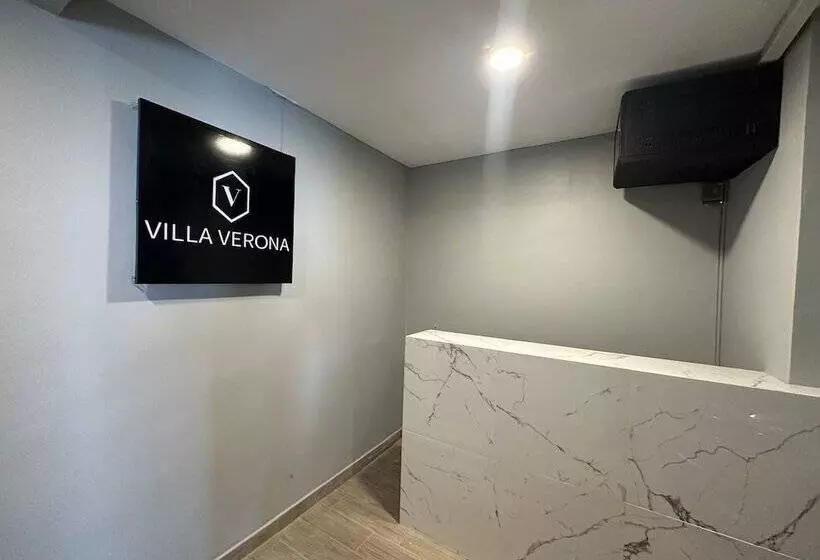 هتل Villa Verona