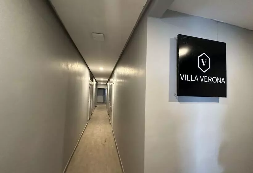 هتل Villa Verona