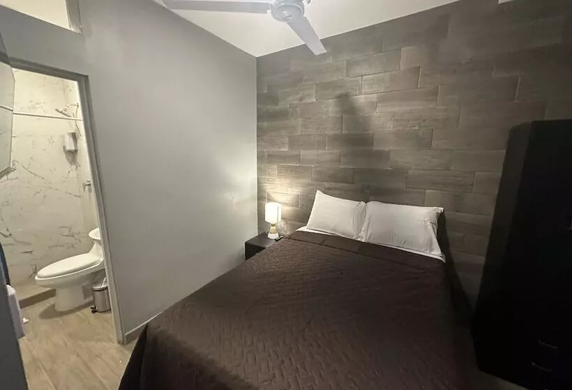 هتل Villa Verona