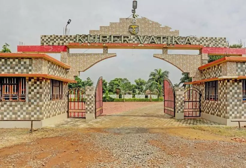 Oyo Hotel Kubervatika