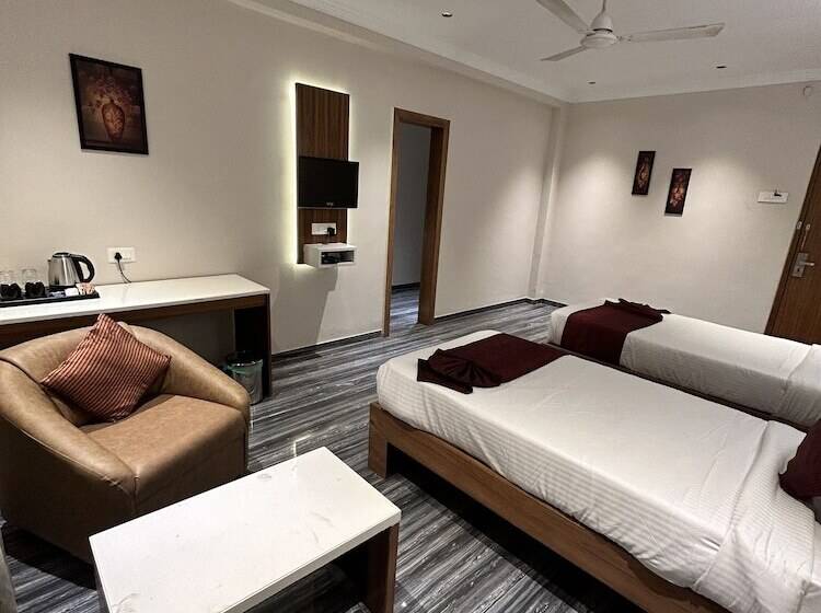 Hotel Alba Premier Kolhapur