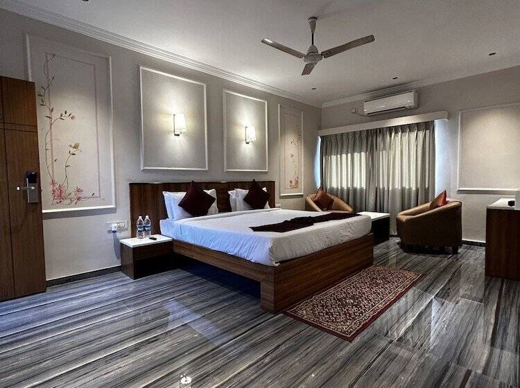 Hotel Alba Premier Kolhapur