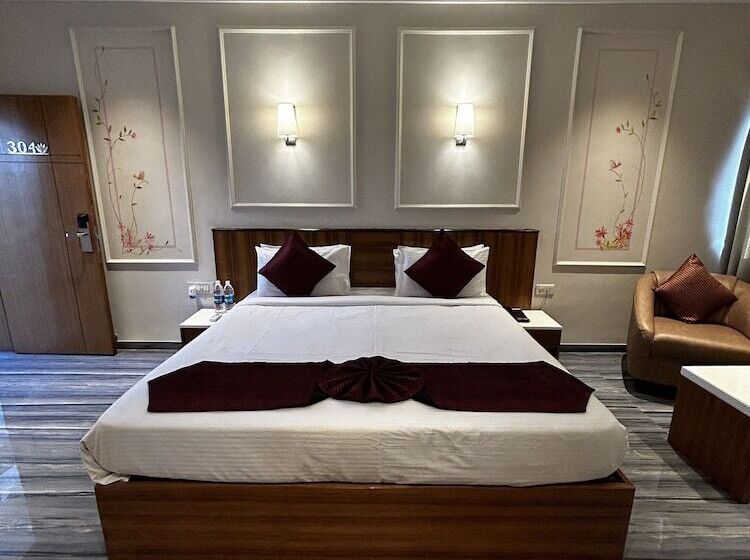 Hotel Alba Premier Kolhapur