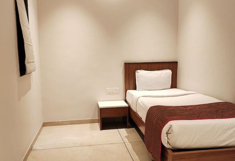 Hotel Alba Premier Kolhapur