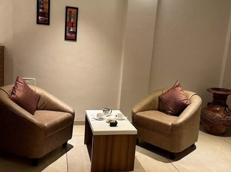 Hotel Alba Premier Kolhapur