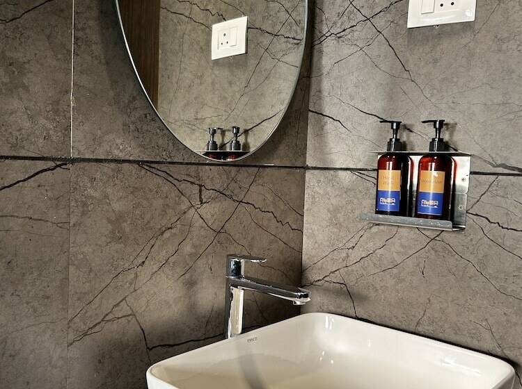 Hotel Alba Premier Kolhapur