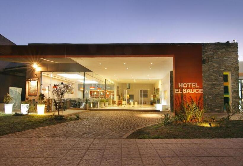 Hotel El Sauce