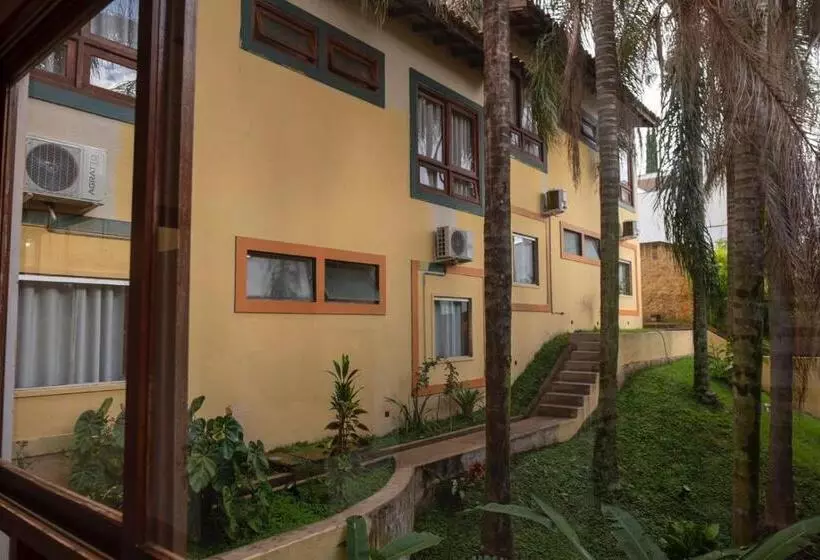 Hotelli Vila Das Palmeiras