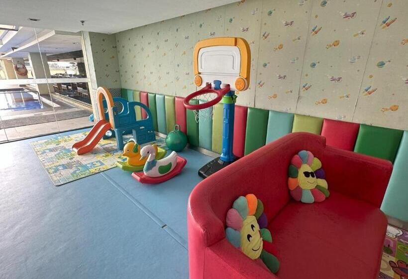 Paradise Suite At Scsp, Ming Garden