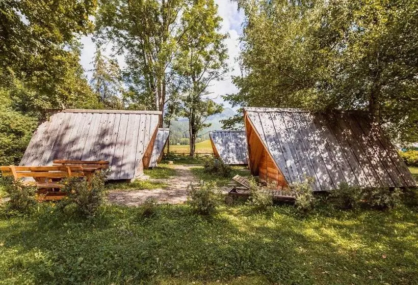 هاستل Cvet Gora  Camping, Glamping And Accomodations