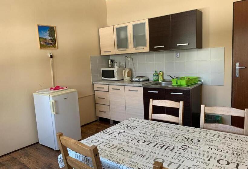 Retkeilymaja Turistická Ubytovňa Shb ,štrbské Pleso   Vysoké Tatry